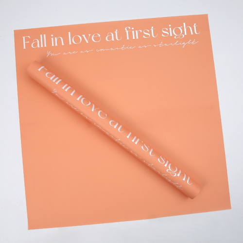 Пленка матовая 58х58см "Fall in love" 20л/уп Персик/белая 169